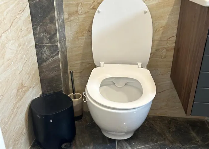 Kosmaj Ruza Vetrova 아파트 *