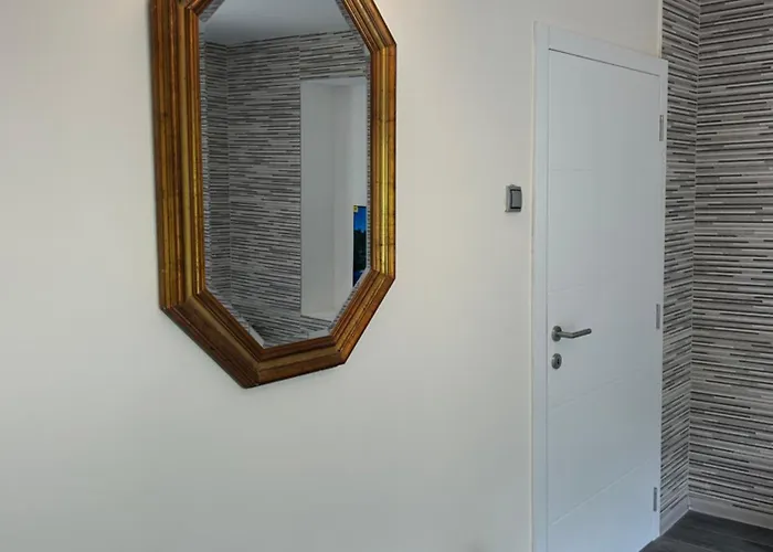 Kosmaj Ruza Vetrova 아파트