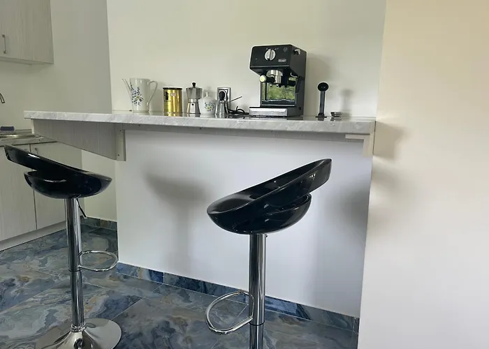 Kosmaj Ruza Vetrova 아파트 *