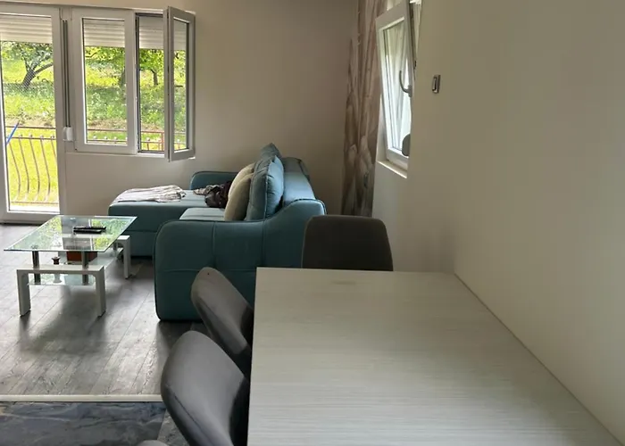 아파트 Kosmaj Ruza Vetrova *